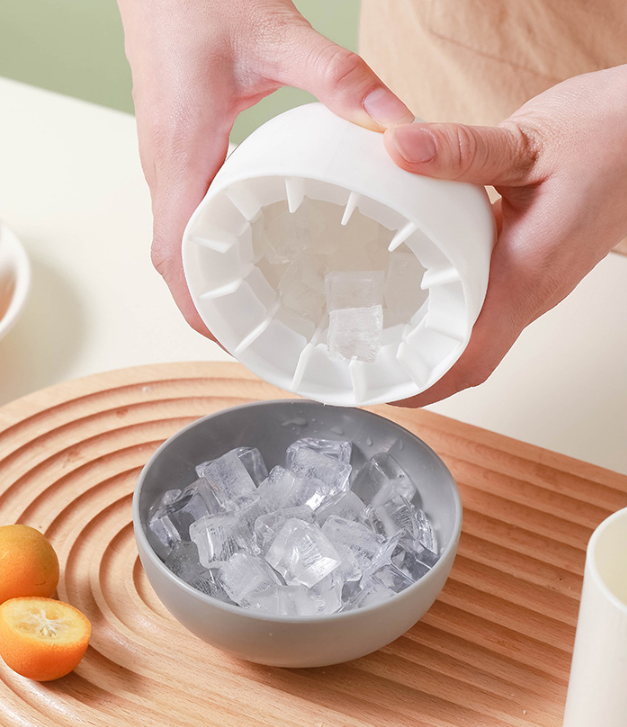 Ice Maker Gadget